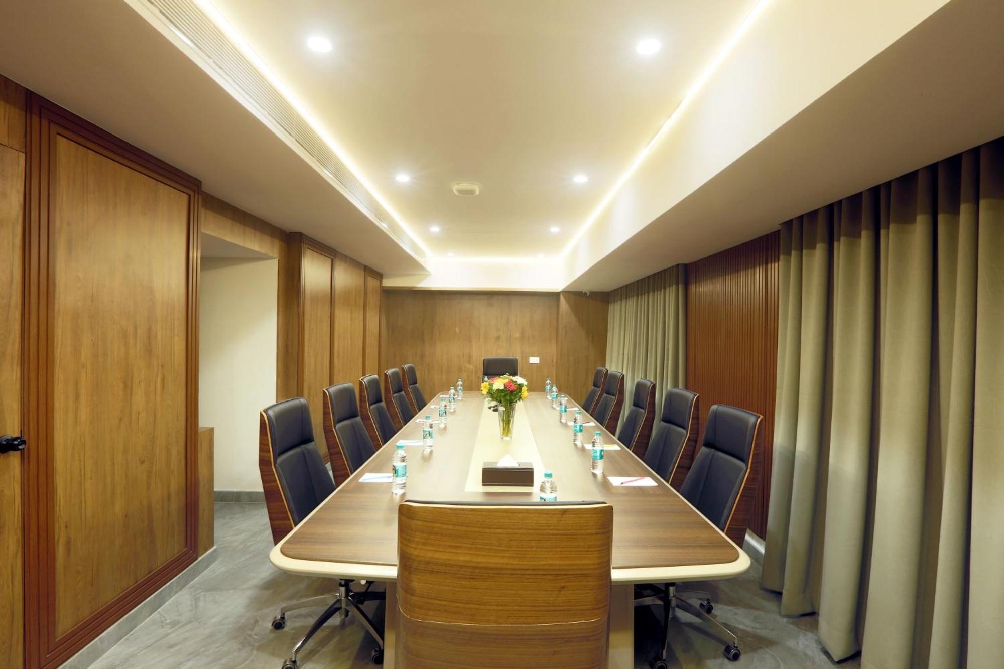 Hotel Sterling Plaza- Bangalore International Airport Dod Jala 외부 사진