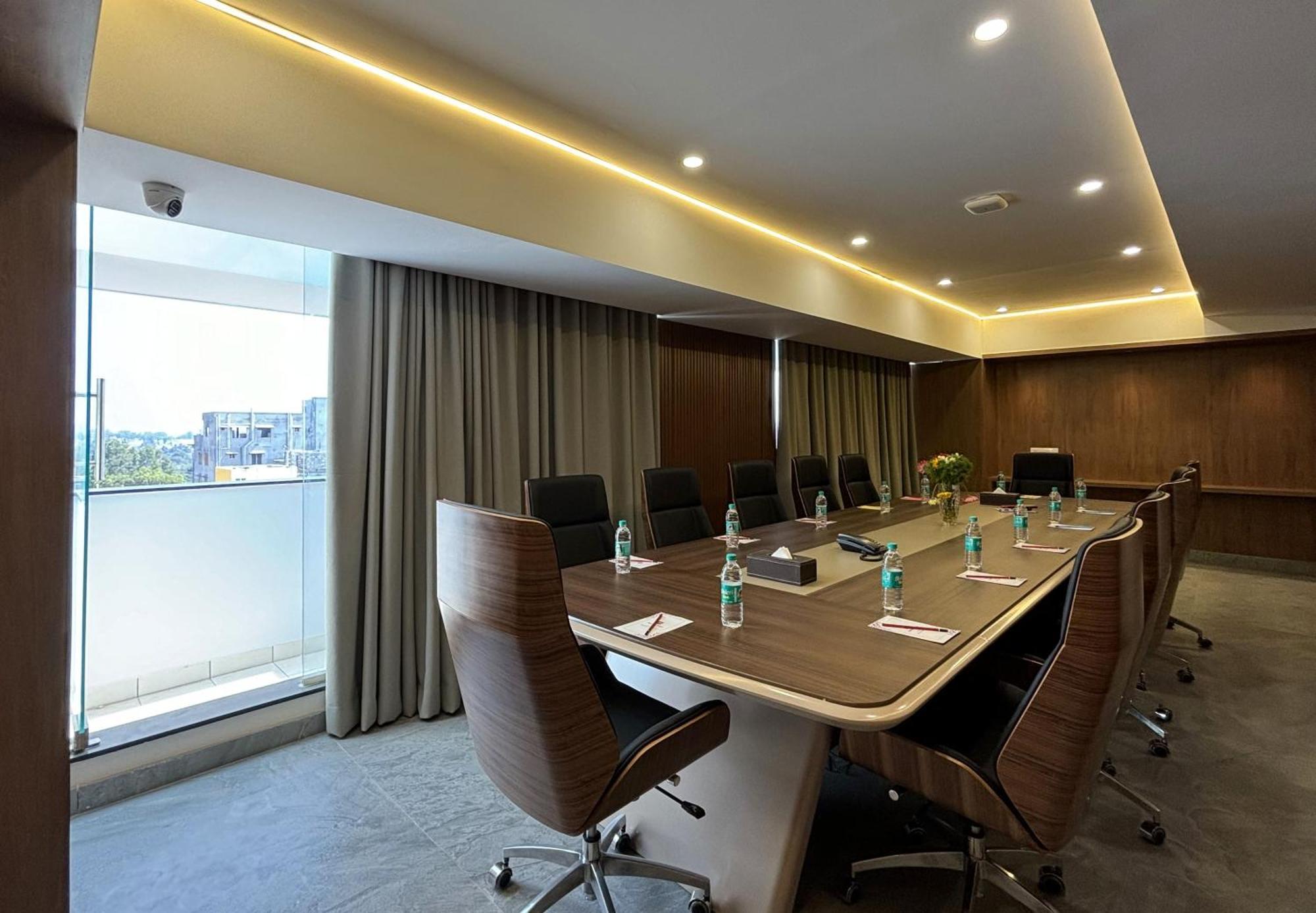 Hotel Sterling Plaza- Bangalore International Airport Dod Jala 외부 사진